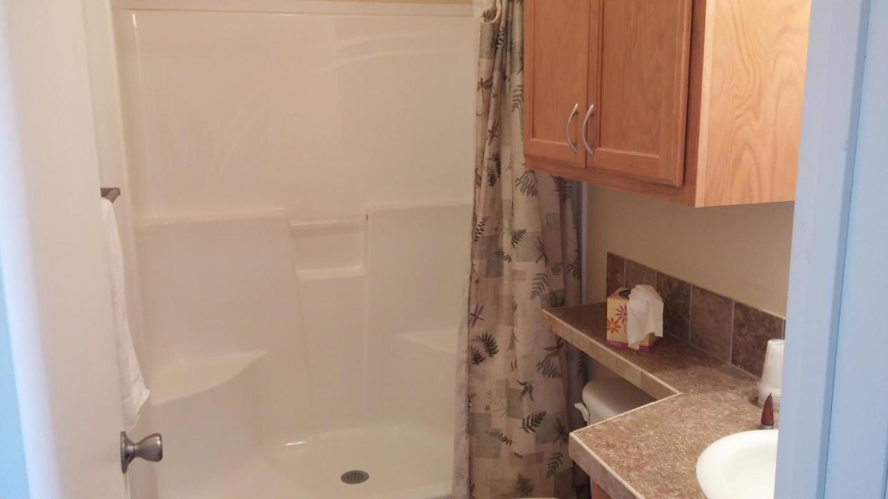 Sagebrush Inn & Suites Broadus Экстерьер фото