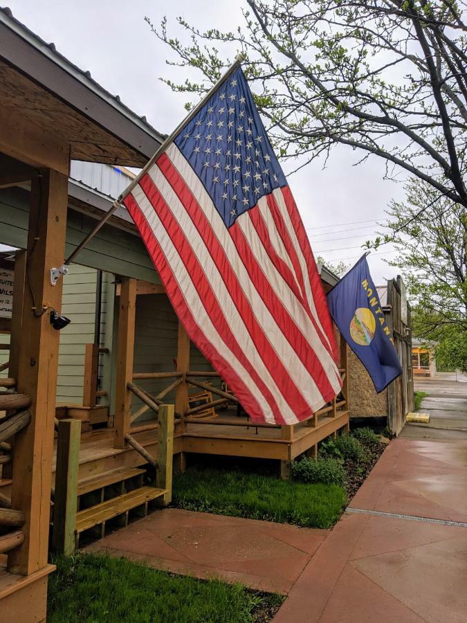 Sagebrush Inn & Suites Broadus Экстерьер фото