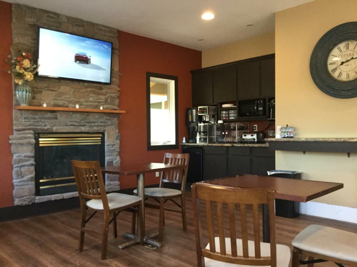 Sagebrush Inn & Suites Broadus Экстерьер фото
